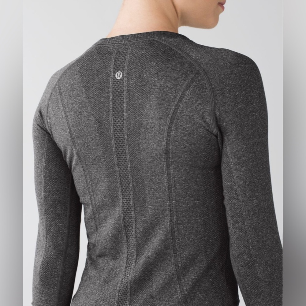 Lululemon Swiftly Tech Long Sleeve shirt in Heathered Black